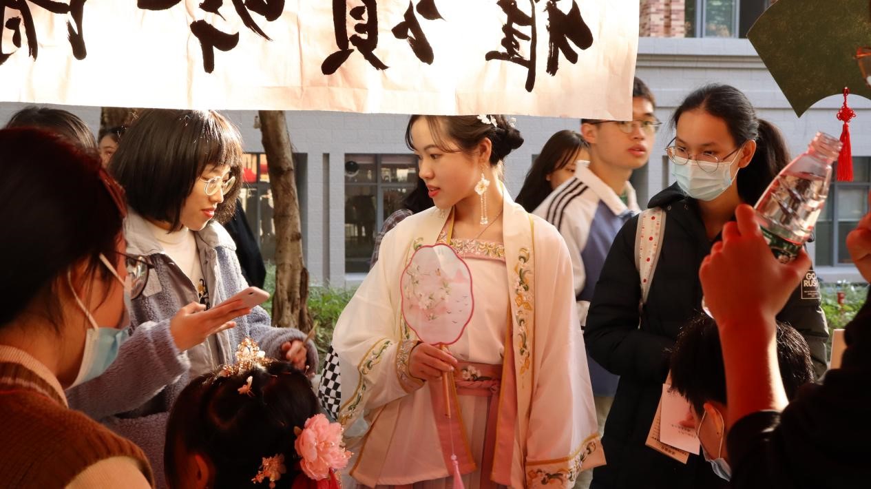 文化节角色扮演.jpg 文化节角色扮演.jpg